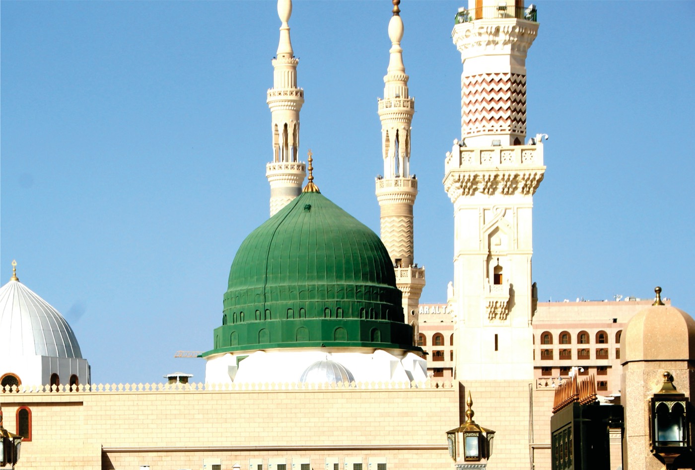 Madinah dan Raudhah: cara booking dan tips dari pengalaman aku